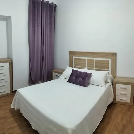 San Rafael, 24 Sin Cocina Cádiz